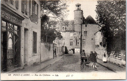 29 PONT L'ABBE - Un Coin De La Rue Du Château - Pont L'Abbe