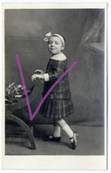 ♥️ Jeune Fille En Costume. Marie-Louis Vandenabeele. London (17.06.1916) W.A. Brown & Son. (Photo Studio)(KL-B-5) - Photographs