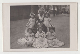 Few Young Girls Girl And Lady Woman Pose With Carnival Costume Costumes Vintage Orig Photo (33343) - Persone Anonimi