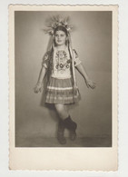 Young Girl Lady Young Woman Pose With Carnival Costume Portrait Vintage Orig Photo (32699) - Persone Anonimi
