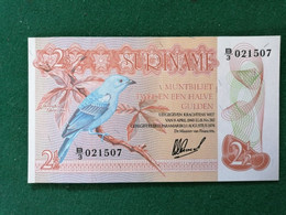 Suriname - 2 1/2  Gulden  - 1978 - Surinam