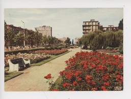 Le Havre - Square Saint Roch Et Au Fond La Porte Océane (n°228) - Saint-Roch (Plein)