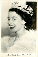 Famille Royale * Carte Photo * Her Majesty Queen Elizabeth II * Royalty Royauté - Familles Royales