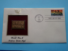 WORLD WAR II - KEEPING SPIRITS HIGH ( 22kt Gold Stamp Replica ) First Day Of Issue 1993 > USA ! - 1991-2000