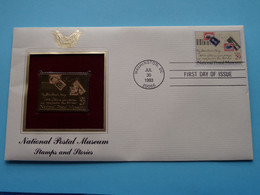 NATIONAL POSTAL MUSEUM - STAMPS And STORIES ( 22kt Gold Stamp Replica ) First Day Of Issue 1993 > USA ! - 1991-2000