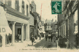 Nevers * La Rue St Martin Et La Place St Sébastien * Comptoir National D'escompte De Paris - Nevers