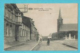 * Brugelette (Hainaut - La Wallonie) * (Préaux à Ghlin) Grand'Place Vue Du Monument, église, Animée, Vélo, Old - Brugelette