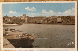 Mèze - Vue Sur Le Port - Bateau - Mèze