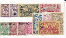 Nouvelle Calédonie Série Complète N° 126 + N° 127 à 138 Neufs Avec Charnière - Unused Stamps