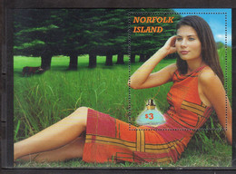 2001 Norfolk Island Tourism Parfumery Industry MS Odd With Scent MNH** Mi Bl 40 - Norfolk Island