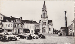 GODERVILLE  Place De L'Eglise - Goderville