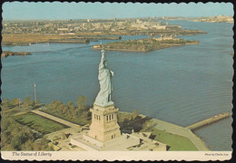 USA - New York - Statue Of Liberty - Aerial View - Nice Stamp "Canada" - Vrijheidsbeeld