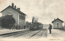 72 - SARTHE - BRÛLON - La Gare - Arrivée Du Train - Superbe - 10231 - Brulon