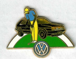 Pin's Arthus Bertrand Golf Voiture Automobile VW Volkswagen - Golf