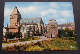 Bastogne - Eglise Saint-Pierre Et Porte De Trèves - Bastogne