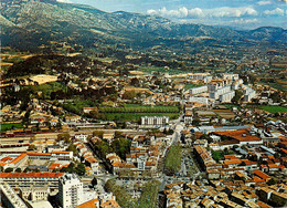 Aubagne * Vue Aérienne Sur La Commune - Aubagne