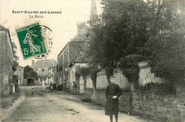 St Hilaire Des Landes * Rue Et Vue Sur La Mairie Du Village - Sonstige & Ohne Zuordnung