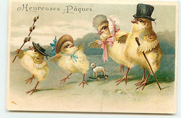 N°20175 - Carte Gaufrée - Heureuses Pâques - Famille De Poussins Se Promenant - Pascua
