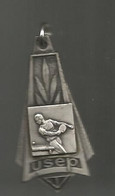 Médaille , Sports , TENNIS DE TABLE,, USEP, Ligue Française De L'enseignement, 11 Gr., 50 X 25 Mm,  2 Scans - Tischtennis