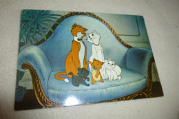 BELLE CARTE ...LES ARISTOCHATS ??..SIGNE WALT DISNEY PRODUCTIONS - Autres & Non Classés