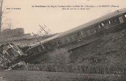 St-BENOIT. - Le Déraillement Du Rapide Paris-Bordeaux Au Pont De "l'Accident" à St-BENOITdans La Nuit Du 25 Mars 1925 - Saint Benoît