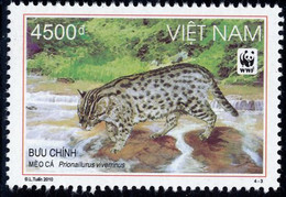 VIETNAM 2010 MI 3555 WWF FISHING CAT MINT STAMP ** - Vietnam