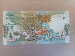 Billete De Tunez 1/2 Dinar, Año 1973, UNC - Tunisie