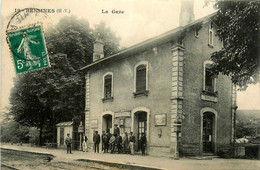 Bessines * Intérieur De La Gare Du Village * Ligne Chemin De Fer - Bessines Sur Gartempe