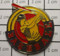 1718c Pin's Pins / Beau Et Rare / THEME SPORTS / Grand Pin's ! BASEBALL BATTEUR - Béisbol