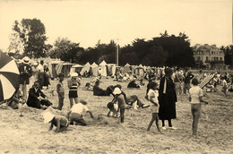 Le Pouliguen * Photo Circa 1900 * Scène De Plage * Tentes Baigneurs - Le Pouliguen