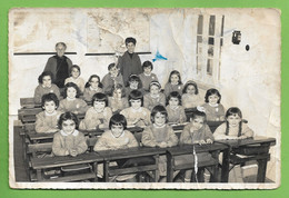 Portugal - REAL PHOTO - Alunos Da Escola Primária (danificada) - Castelo Branco