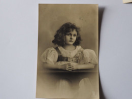 Children Stamp 1910 A 220 - Andere & Zonder Classificatie