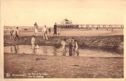 CPA Blankenberghe - Le Pier Et La Plage - Belle Animation - Blankenberge