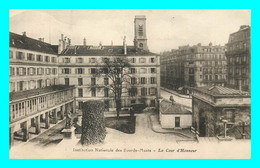 A853 / 391 75 - PARIS Institution Nationale Des Sourds Muets La Cour D'Honneur - Unclassified