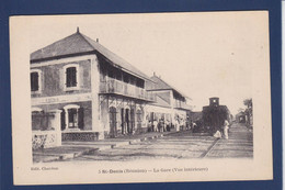 CPA Ile De La Réunion Saint Denis Non Circulé Gare Train Station Chemin De Fer - Saint Denis