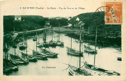 Ile D'yeu * La Meule * Vue Du Port Et Du Village * Bateaux - Ile D'Yeu