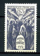 879 - Journée Du Timbre 1951 - Neuf N** - Très Beau - Unused Stamps
