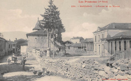 BARBAZAN (Haute-Garonne) - L'Eglise Et La Mairie - Barbazan