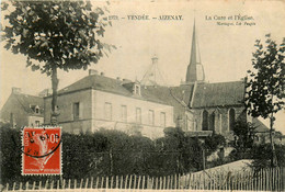 Aizenay * Vue Sur La Cure Et L'église Du Village - Aizenay