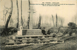 Soullans * Le Monument élevé Au Village Des Mattes - Soullans