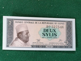 Guinée -  2 Sylis  -  1981    -  Unc - Superbe - Guinee