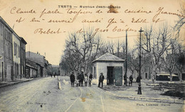 CPA. - [13] Bouches-du-Rhône > TRETS > AVENUE Jean-JAURES - Daté 1928 - BE - Trets