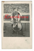 Oude Foto Old Photo Ancienne Studio Cabinet Portrait Girl Fille Musicienne Cello Violoncelle Musique Music Instrument - Personas Anónimos