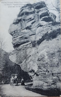 Petite Suisse Luxembourgeoise - Le Chemin Vogelsmühle - Berdorf Passe Sous Les Rochers - Berdorf