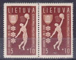 Lithuania Litauen 1939 Mi#429 Mint Never Hinged Pair - Lituania