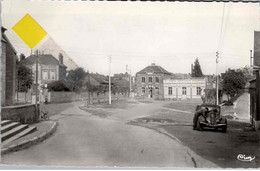 * SAINTE GENEVIEVE PETIT FERCOURT Place De La Mairie - Sainte-Geneviève