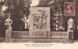 Delcampe - 59 Douai Monument Aux Morts Pour La Patrie CPA Par Descatoire En 1927 - Douai