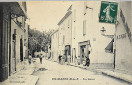 CPA. - [13] Bouches-du-Rhône > PELISSANNE - Rue Carnot Animée - En TBE - Pelissanne
