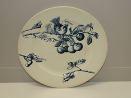 *BELLE ANCIENNE ASSIETTE TERRE De FER HB & CIE OISEAU Sur BRANCHE CERISIER COLLECTION  E - Terre De Fer (FRA)