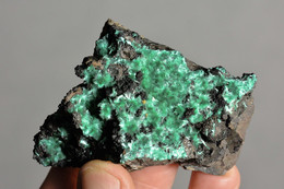 Brochantite Chili - Minéraux